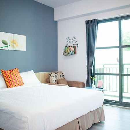 Simple Life Apartment Yuli Exterior photo